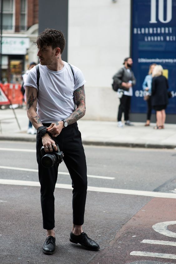 Camisa polo por dentro online da calça